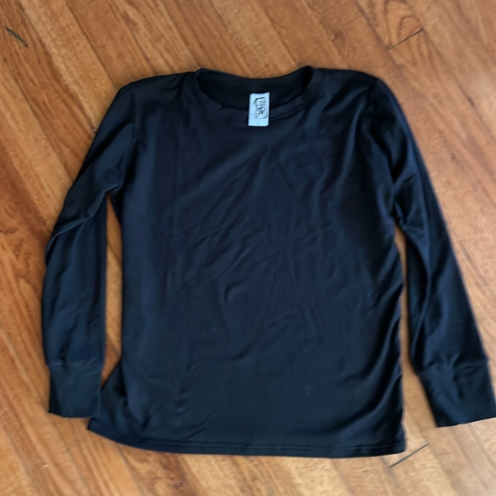Girls erge long sleeve black t-shirt size L (approx size 14)